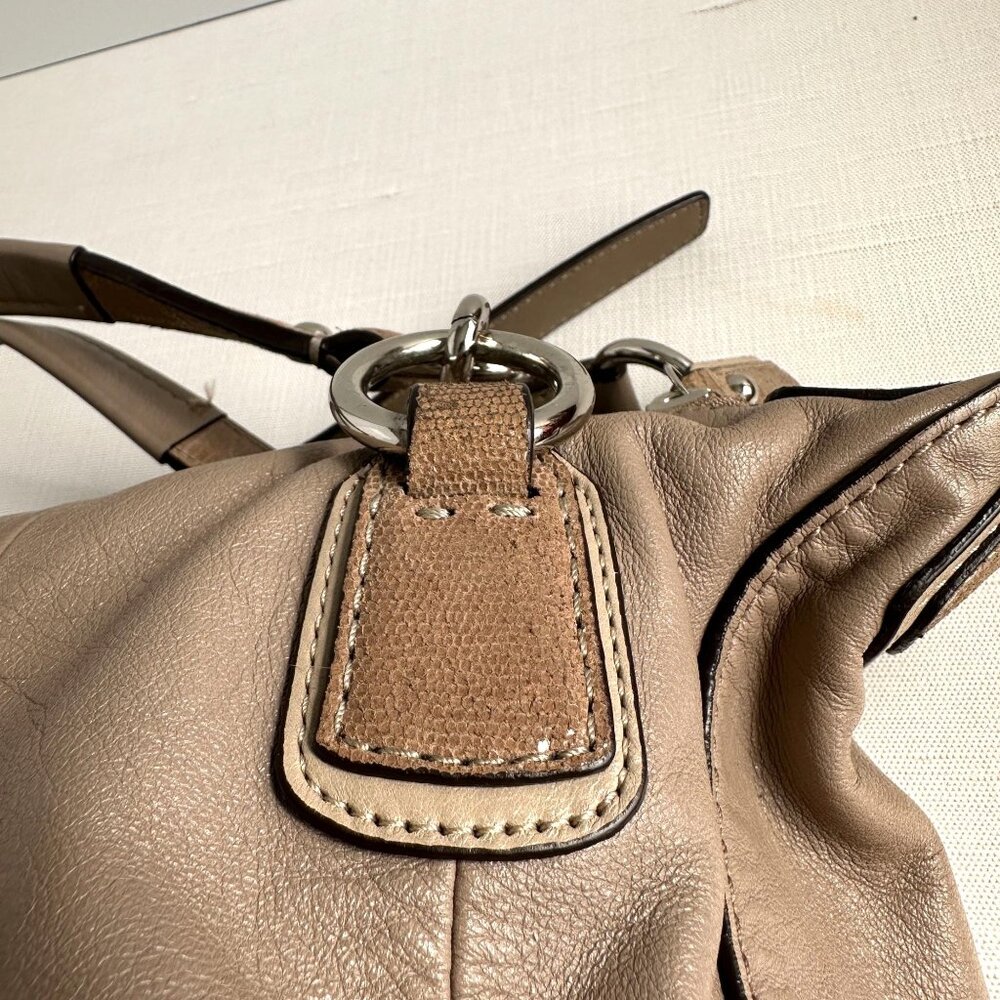 Coach Kristin Beige Leather Shoulder Bag - Picture 5 of 16